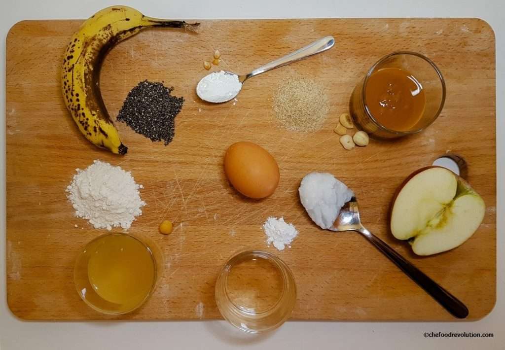 alcuni alimenti comuni adatti per sostituire l'uovo